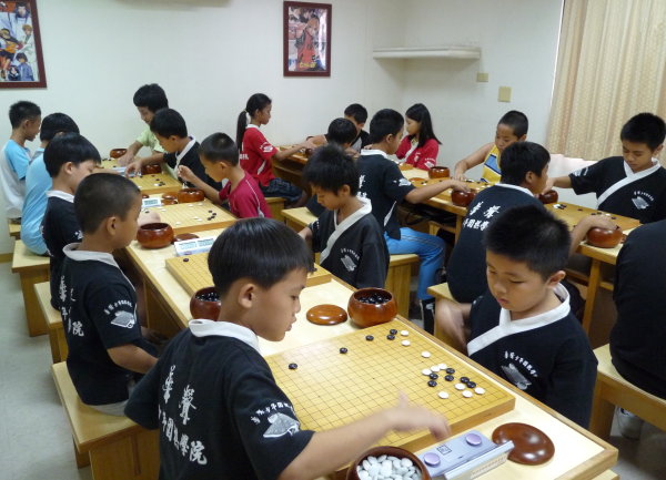 華聲高級圍棋班照片